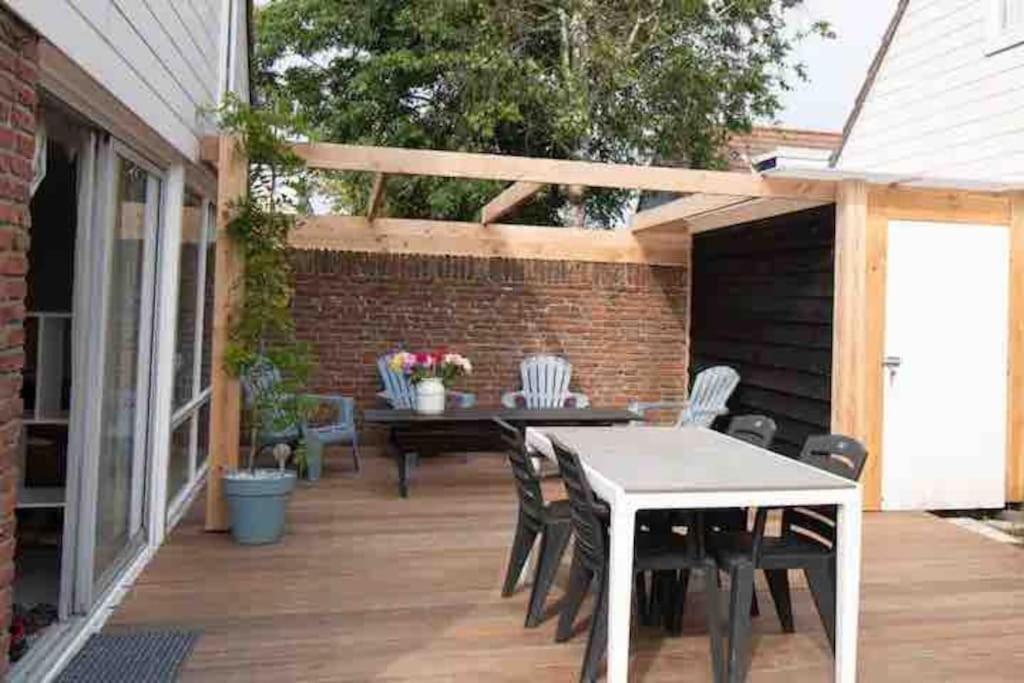 Cosy Bungalow With Private Garden Noordwijkerhout Exterior foto